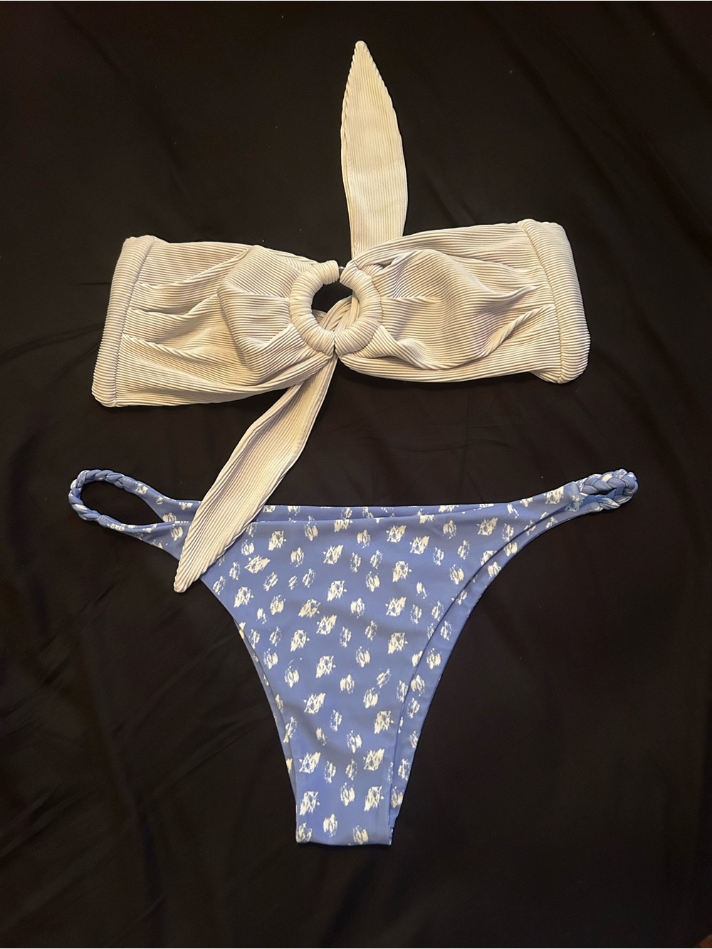 Kulani Kinis bandeau top & braided bikini bottom. Size XL in Snow Leopard.